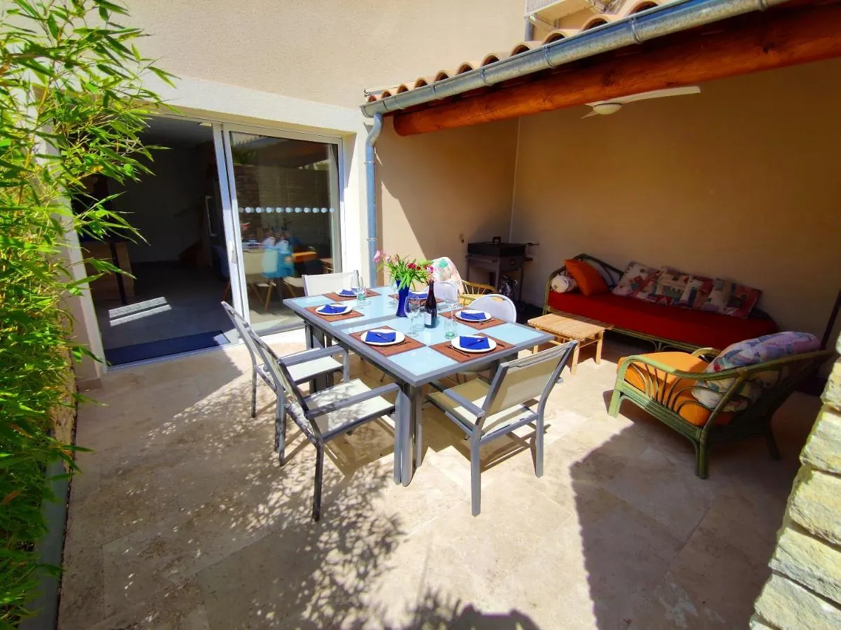 Vakantiehuis Au Murmure De La Sorgue LʼIsle-sur-la-Sorgue