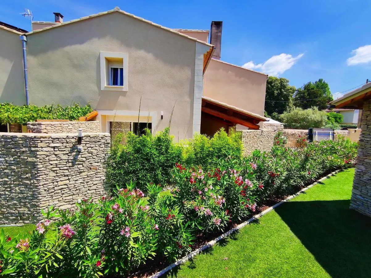 Vakantiehuis Au Murmure De La Sorgue LʼIsle-sur-la-Sorgue